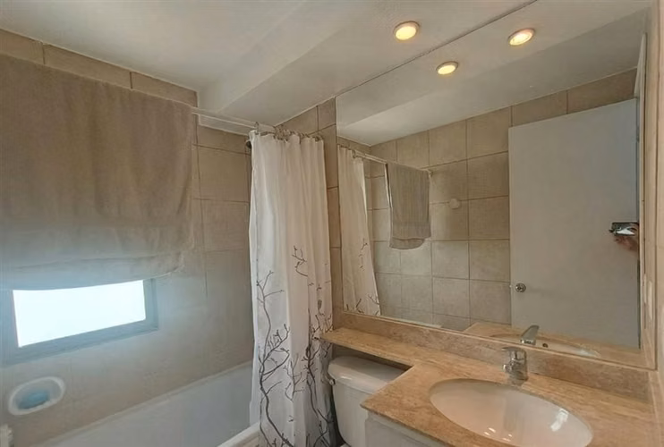 Departamento en venta de 3 dormitorios amoblado