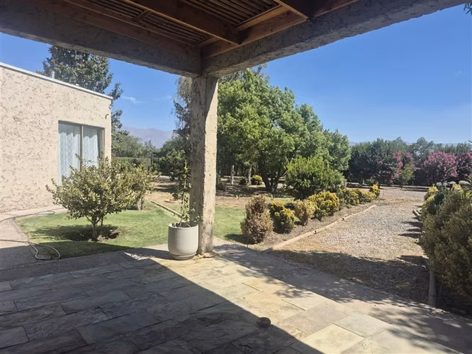 Casa en venta de 7 dorm. en Condominio Rinconada de los and