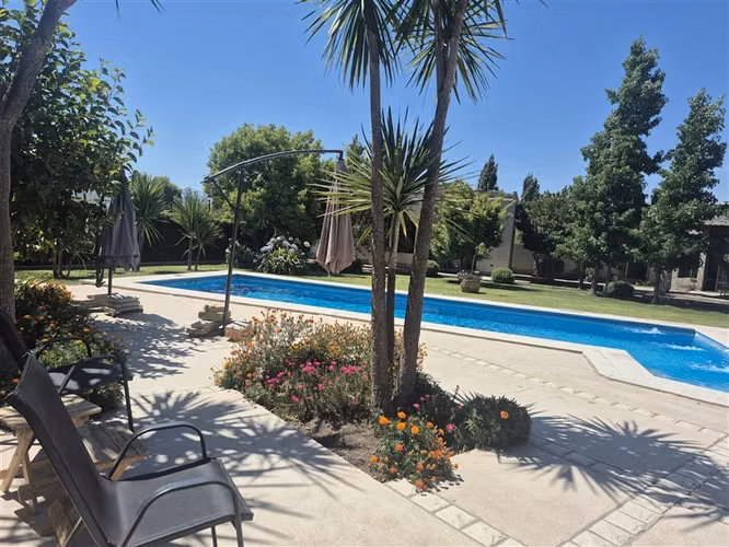 Casa en venta de 7 dorm. en Condominio Rinconada de los and