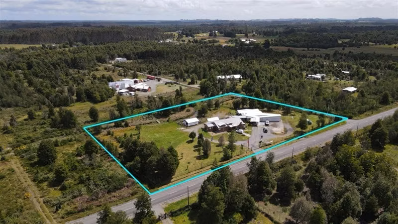 Venta Parcela y Local Comercial en Ruta V-840 Km6 Pto. Montt