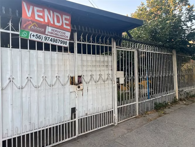 VENDO CASA, CERRO NAVIA 2DORM 1BAÑO 1EST. SALVADOR GUTIERREZ