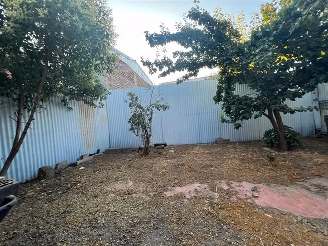 VENDO CASA, CERRO NAVIA 2DORM 1BAÑO 1EST. SALVADOR GUTIERREZ