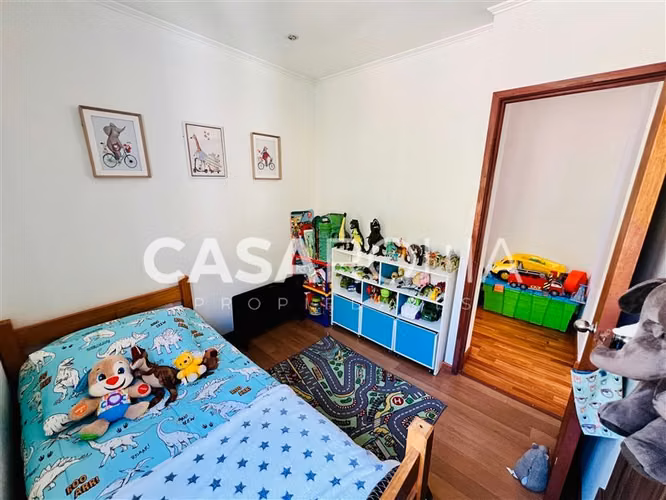 Casa en venta de 6 dorm. en Colina