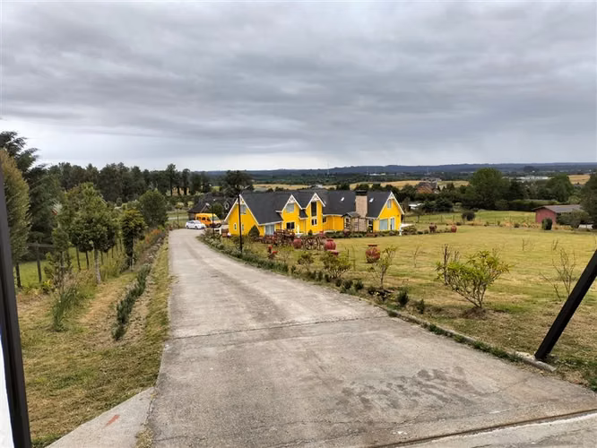 HERMOSA PARCELA CON CASA GRANEROS DE PUERTO VARAS