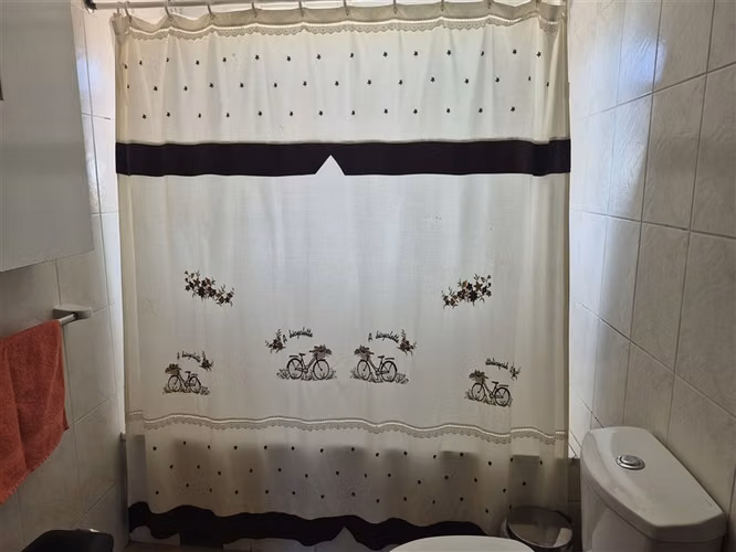 Casa en venta de 3 dorm. en Condominio de Rinconada de Los