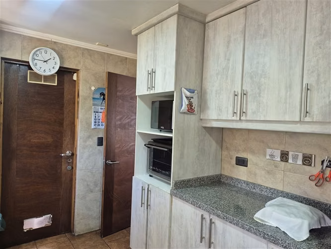 Casa en venta de 3 dorm. en Condominio de Rinconada de Los