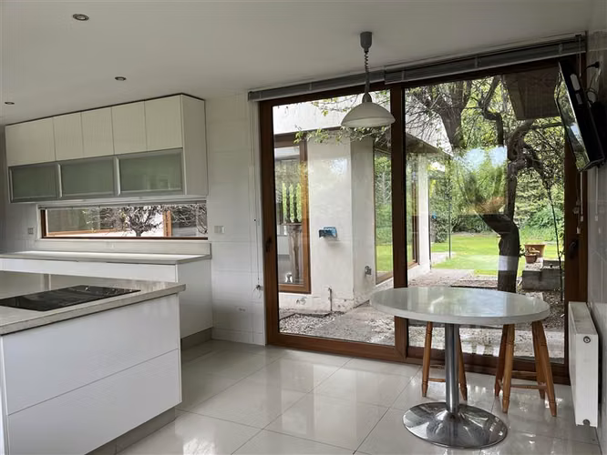 Casa en venta de 6D. Las Brisas Chicureo. Colegio Highlands