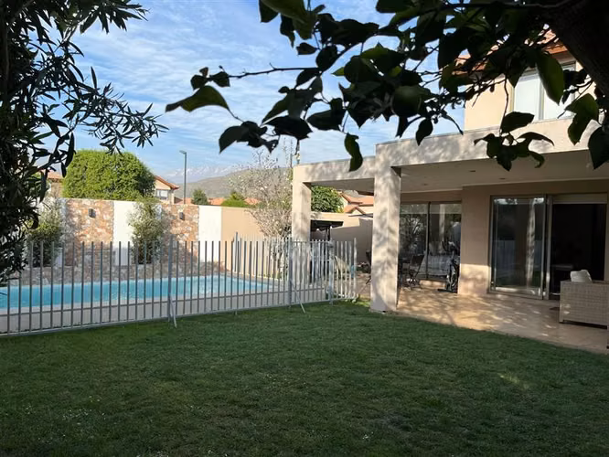 Casa en venta en Colina. 3D 3B. Colegio Highlands
