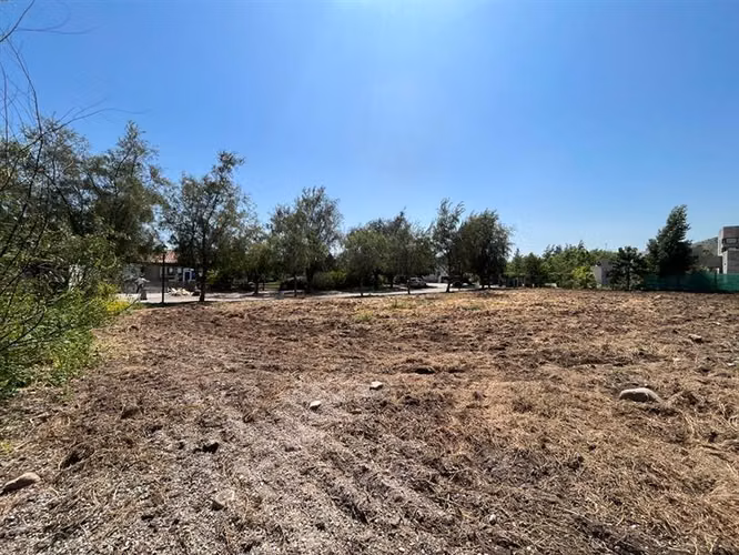 Sitio en venta en Colina. Condominio Las Brisas Chicureo