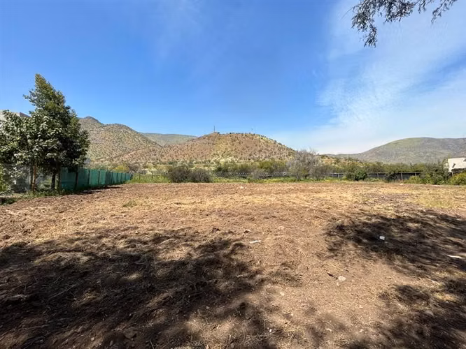 Sitio en venta en Colina. Condominio Las Brisas Chicureo