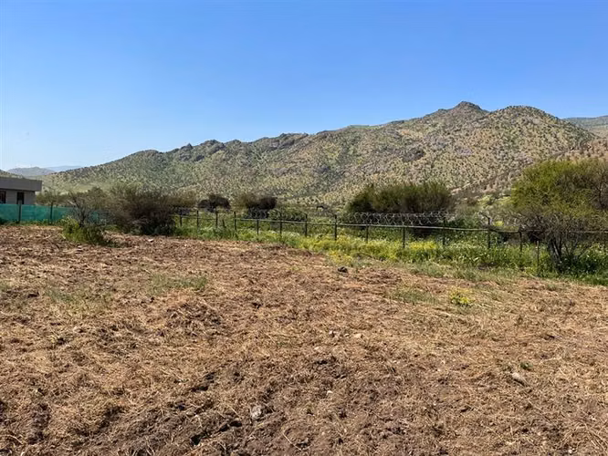 Sitio en venta en Colina. Condominio Las Brisas Chicureo