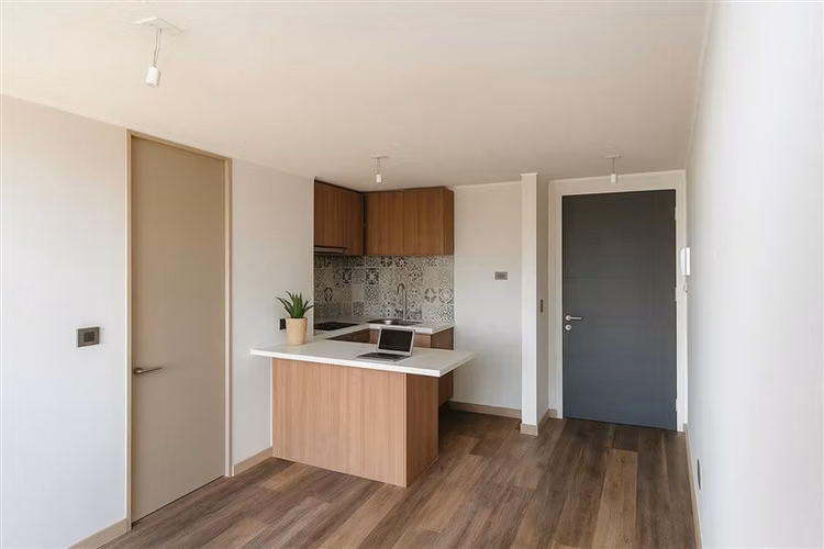 Departamento en venta de 1 dorm. en Estación Central