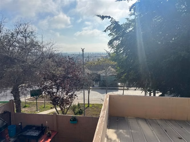Se vende Estupenda Casa esquina sector San Joaquin