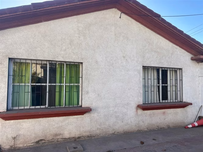 Casa en arriendo calle Huanhuali- Ideal consultas medicas