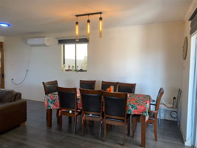 Casa en venta de 3 dorm. en Curacaví