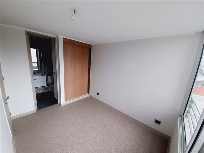 Departamento en venta de 1 dorm. en Estación Central