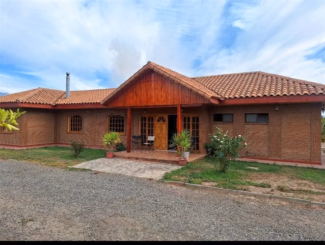 Parcela en venta en Los Andes con mas de 5000 metros