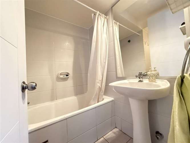 Dpto 2D 2B Tarapacá 60/62m2 living amplio piso 2 Sur Oriente