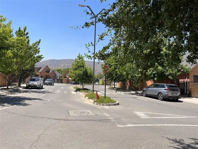 Casa en venta 4D. Sector Brisas Norte. Colegio Highlands