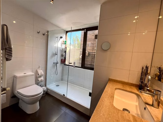 Casa en venta de 3D 4B Home office. Sector Brisas Norte.