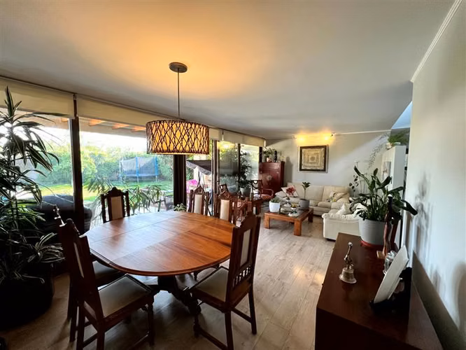 Casa en venta de 3D 4B Home office. Sector Brisas Norte.