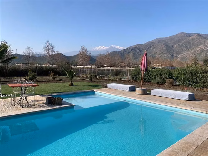 Casa en venta en Colina. Condominio Las Brisas Chicureo