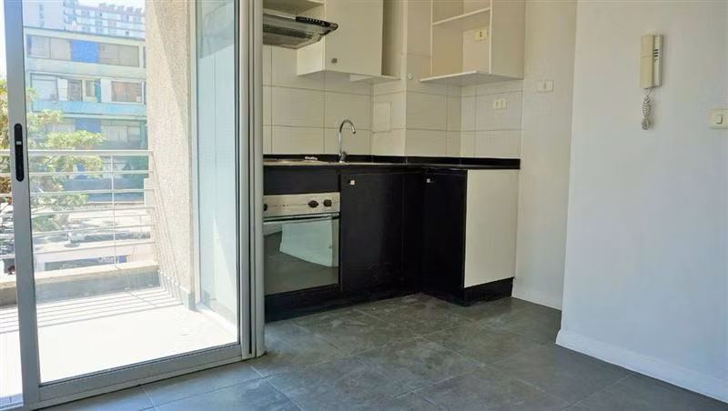 Departamento en venta de 2 dorm. estacionamiento y bodega - Imagen 17