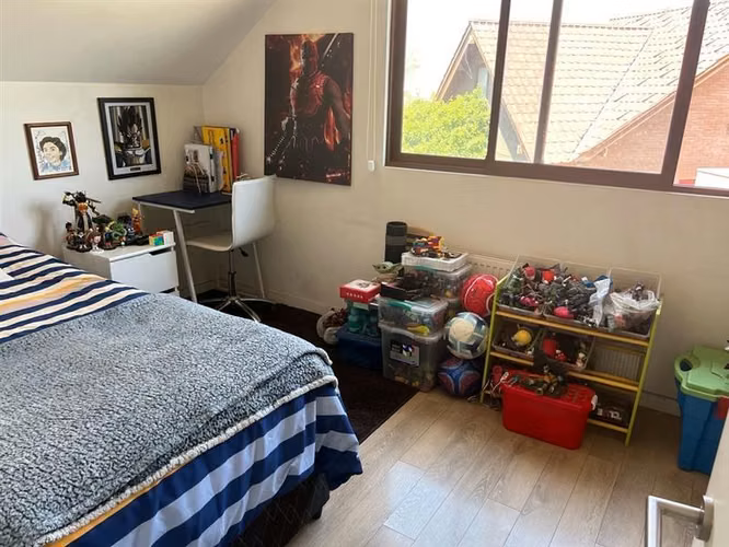 Casa en venta 4D Home Office. Colegio Highlands