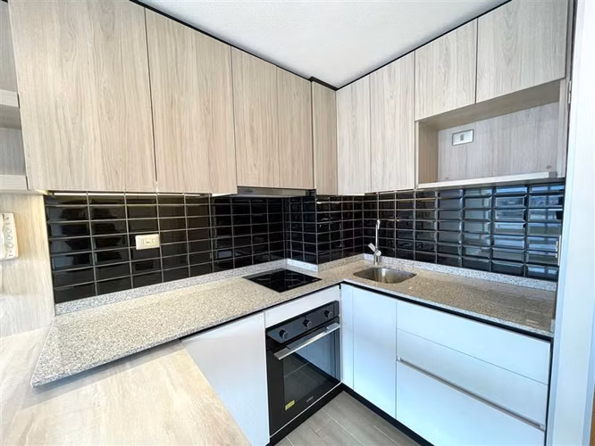 Junto a Bupa, Depto 1D 1B Est y Bod 32/38m2 Oriente Ofertas!