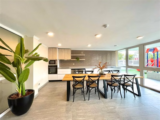 Junto a Bupa, Depto 1D 1B Est y Bod 32/38m2 Oriente Ofertas!