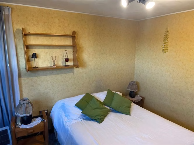 Se vende Hermosa casa en Santa Monica- 5000 mts de terreno.