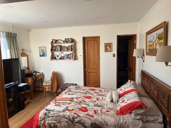 Se vende Hermosa casa en Santa Monica- 5000 mts de terreno.