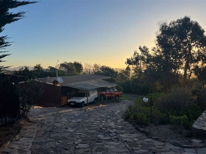 Se vende Hermosa casa en Santa Monica- 5000 mts de terreno.