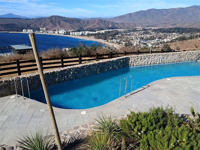 Sitio insuperable vista al océano y bahía de Papudo - Imagen 11