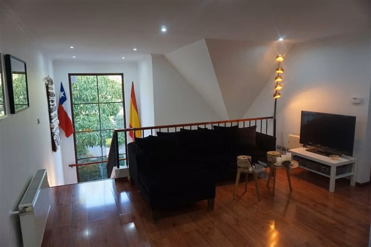 Se vende espectacular casa en Brisas de Chicureo