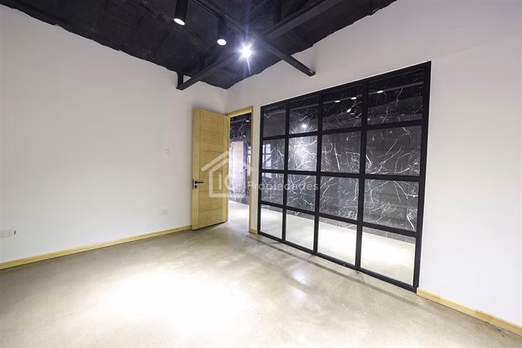 Arriendo De Oficinas Comerciales SECTOR SAN JOSÉ