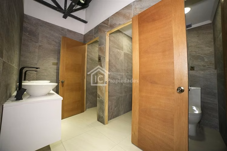 Arriendo De Oficinas Comerciales SECTOR SAN JOSÉ