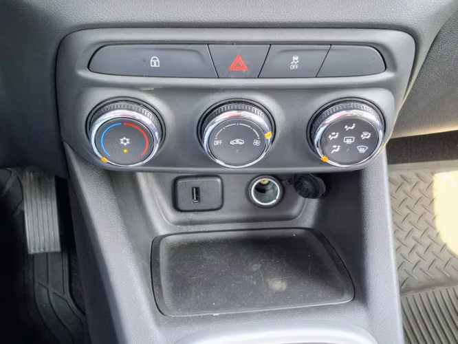 Chevrolet Tracker 1.2T LTZ R 4X2 AT 5P 2025 - Imagen 19