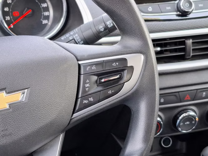 Chevrolet Tracker 1.2T LTZ R 4X2 AT 5P 2025 - Imagen 17