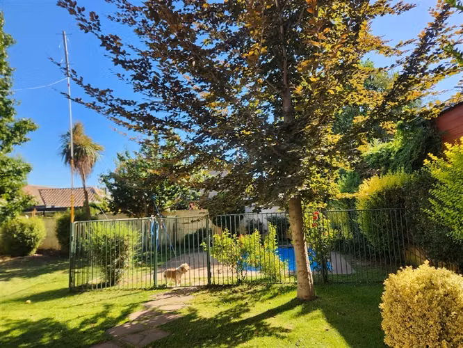 Casa en venta de 4 dorm. en Talca