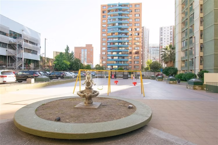 Departamento en venta de 2 dorm ESTACIONAMIENTO M La Florida