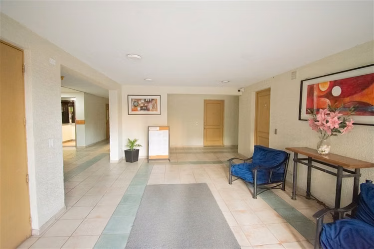 Departamento en venta de 2 dorm ESTACIONAMIENTO M La Florida