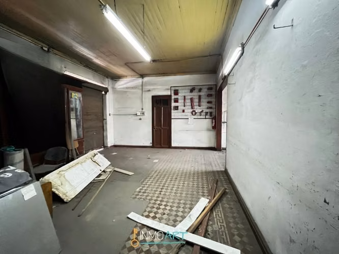 Venta local comercial de 269 mts, sector Franklin, Santiago