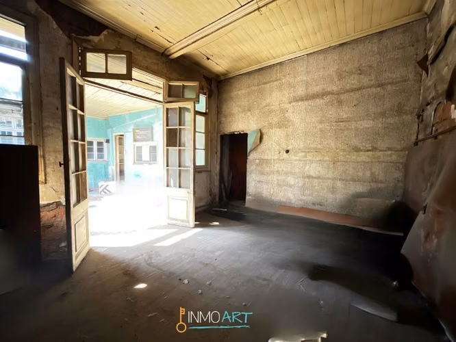 Venta local comercial de 269 mts, sector Franklin, Santiago