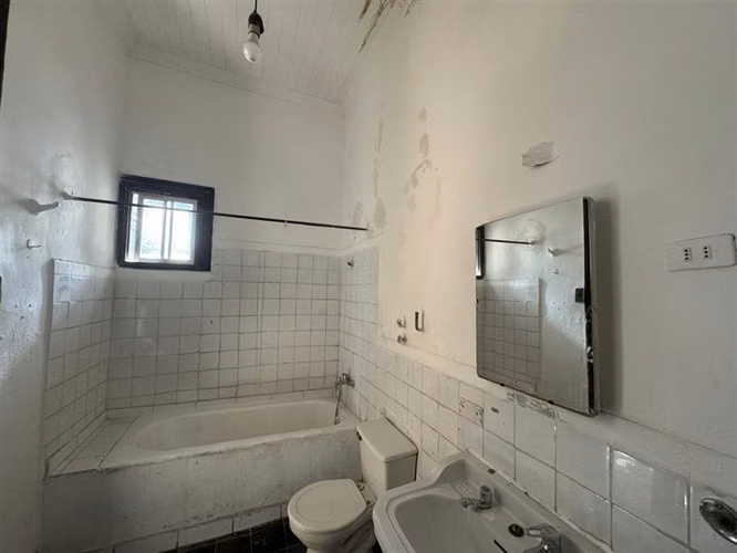 Casa en arriendo de 6 dorm. en Ñuñoa