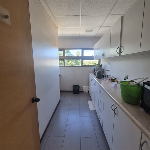 Arriendo oficina en Edificio Alameda Office - Imagen 11