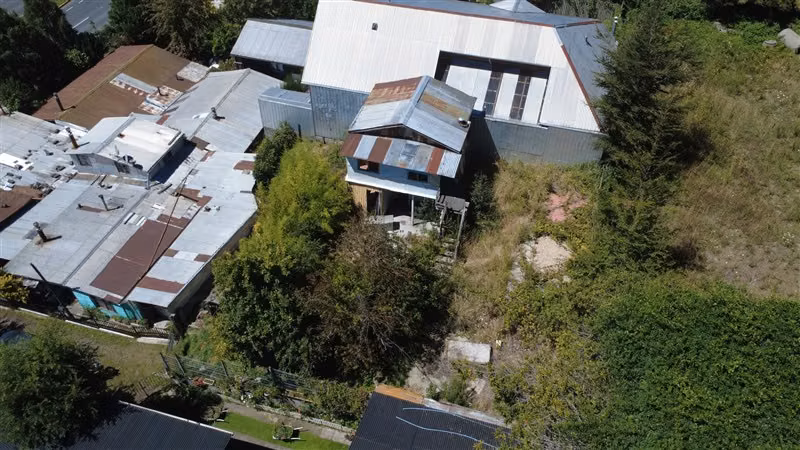 SITIO DE 300 M2 A PASOS DE VARIANTE INTERNACIONAL - Imagen 10