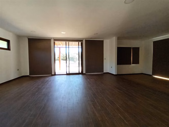 Casa en venta de 4 dorm. en La Serena