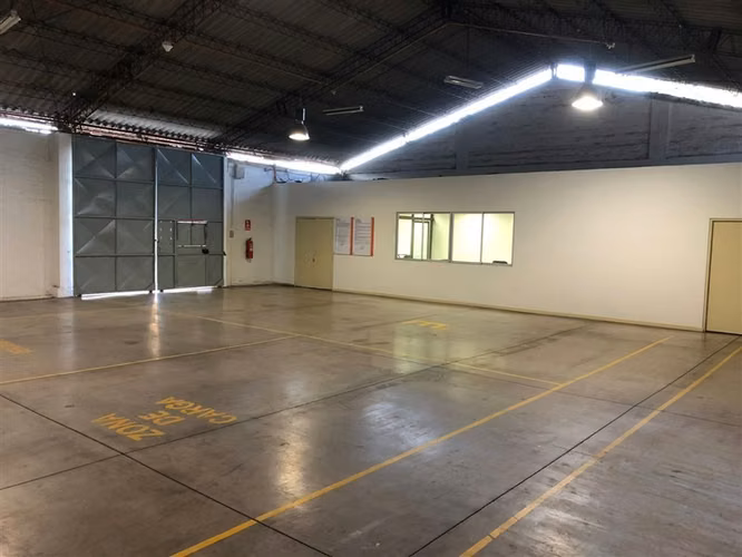 Local Comercial en arriendo en Los Andes