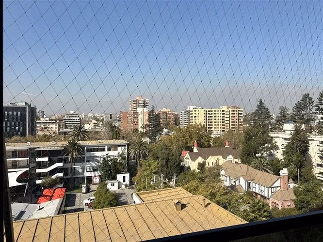 Departamento en venta de 3 dorm. 2 baños en Providencia